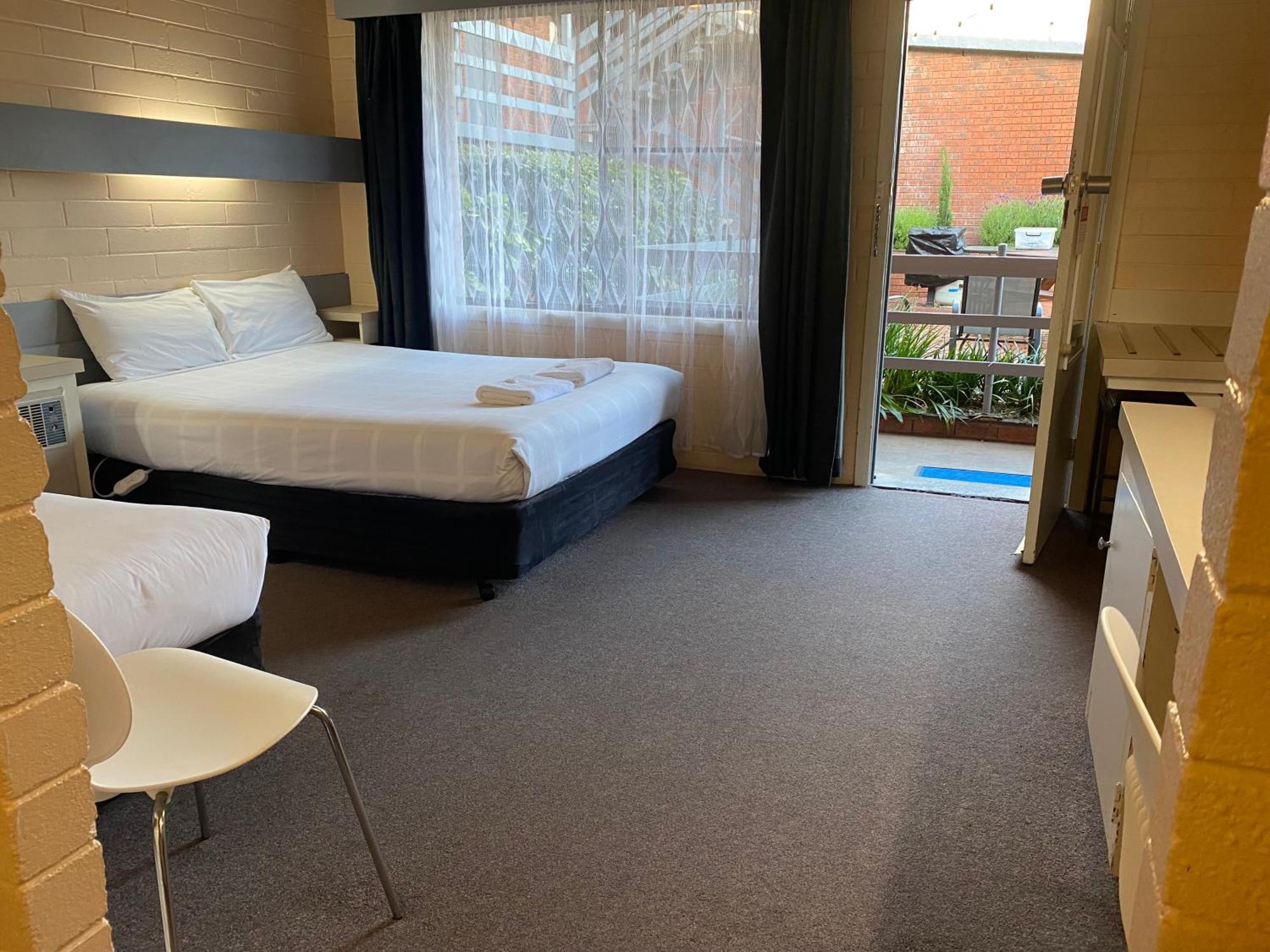 Mahogany Motel Warrnambool Kültér fotó